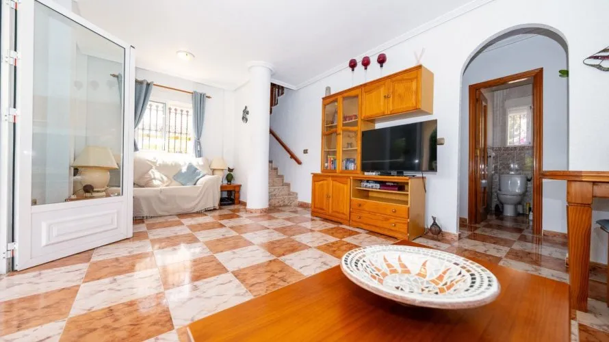 Villa de 96m² en La Zenia, España No. 1744 № 15