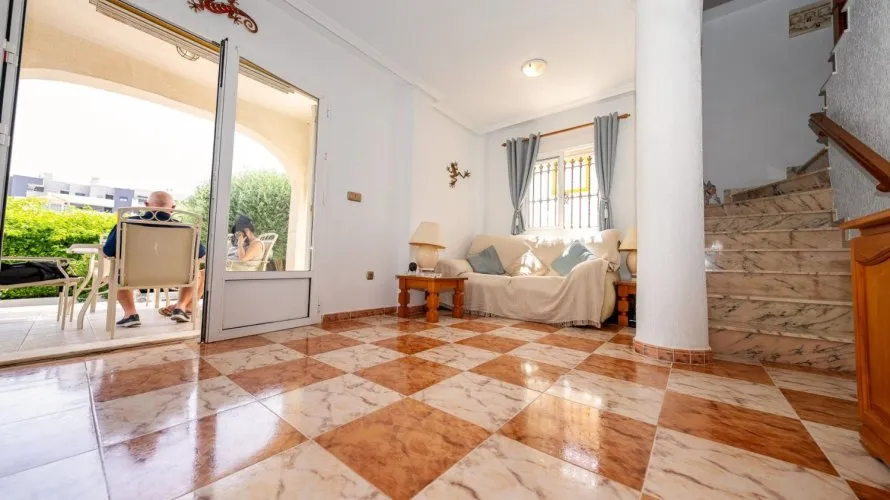 Villa de 96m² en La Zenia, España No. 1744 № 13