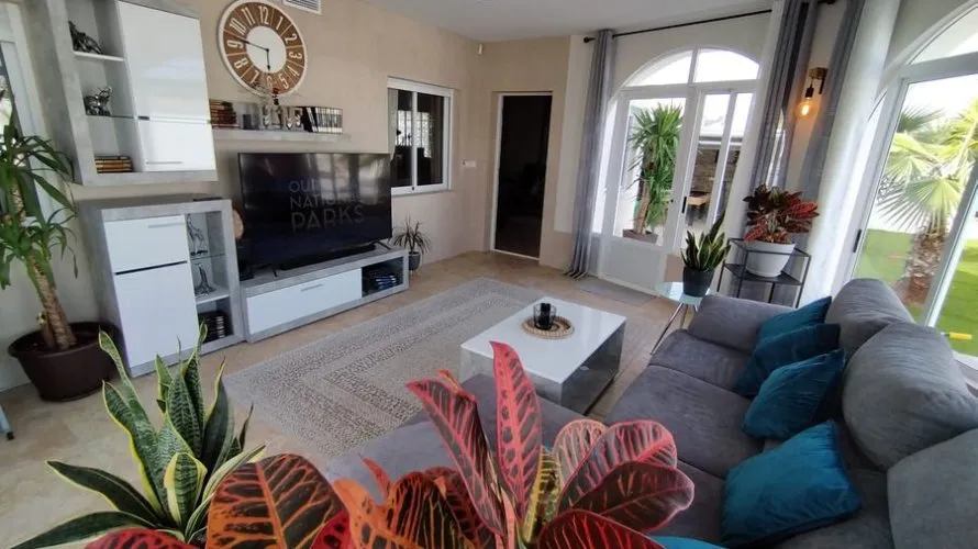 Villa de 186m² en Torrevieja, España No. 1699 № 16