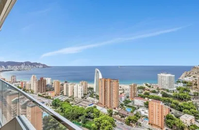 Apartamento de 81m² en Benidorm, España No. 1739