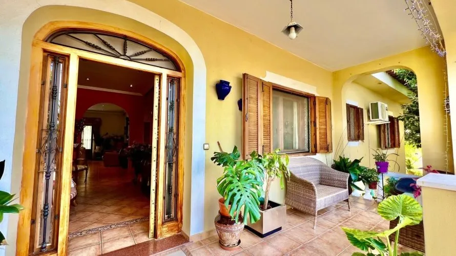 Villa de 3 dormitorios en Daya Vieja, España No. 1705 № 17
