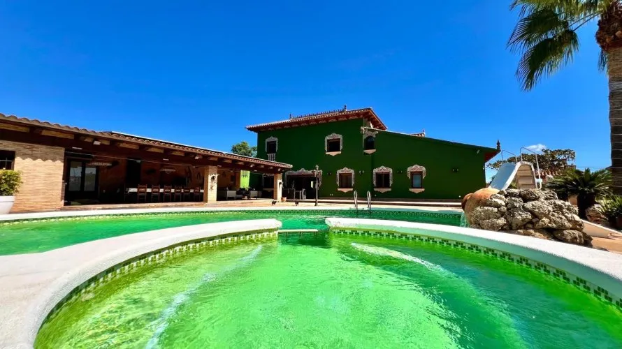 Villa de 4 dormitorios en Almoradí, España No. 1735 № 21