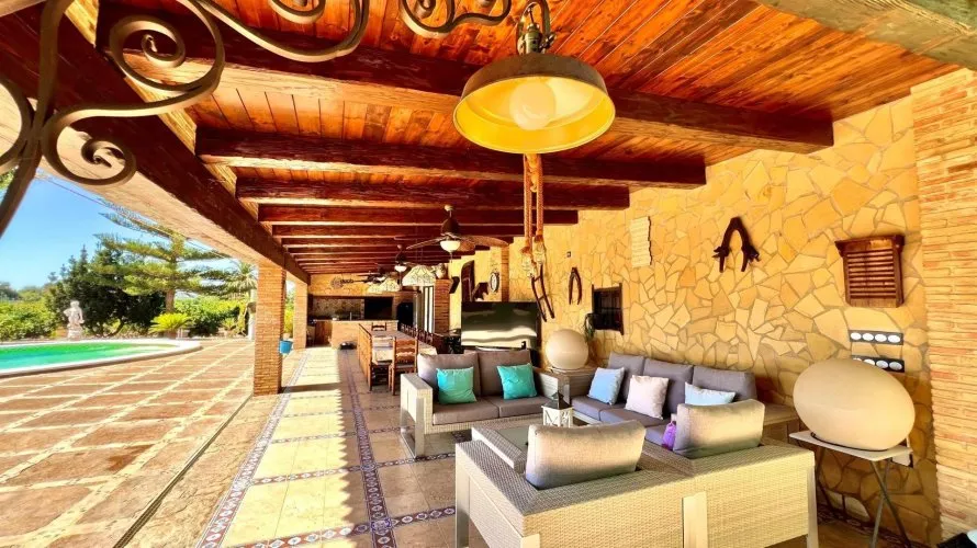 Villa de 4 dormitorios en Almoradí, España No. 1735 № 17