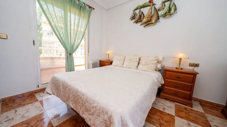 Villa de 96m² en La Zenia, España No. 1744 № 5