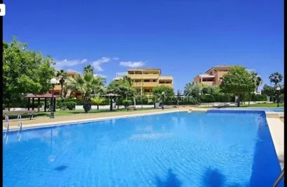 Bungalow de 3 dormitorios en Dénia, España No. 1746