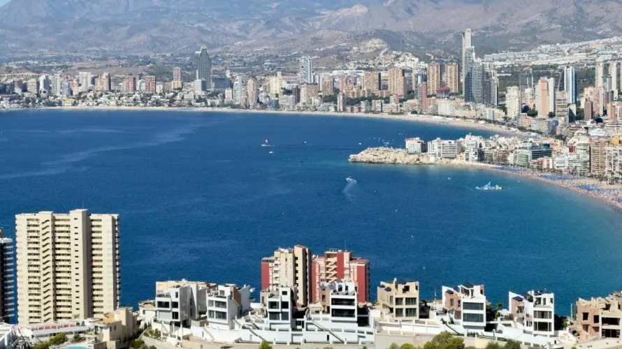 Villa de 5 dormitorios en Benidorm, España No. 1740 № 24