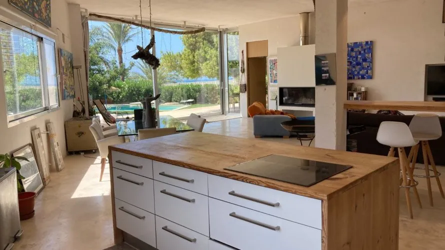 Villa de 180m² en Dénia, España No. 1713 № 21