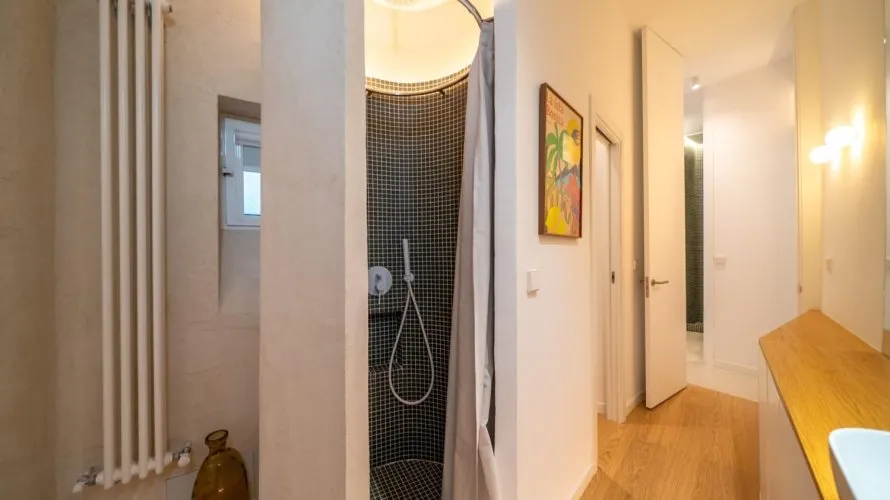 Apartamento de 3 dormitorios en Madrid, España No. 1753 № 1