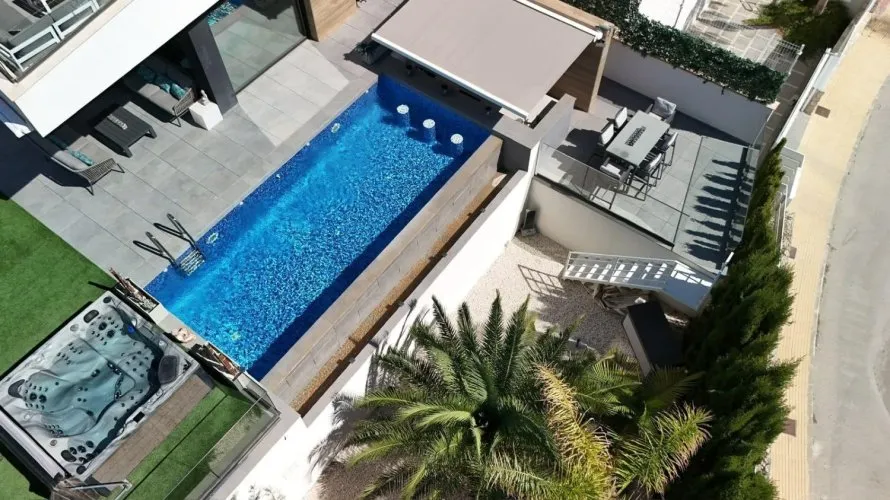 Villa de 3 dormitorios en Finestrat, España No. 1793 № 9
