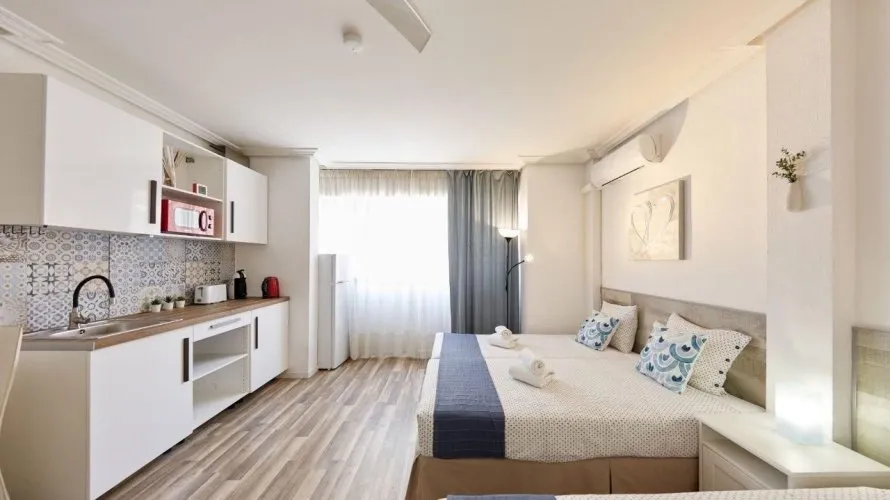 Hotel de 2 dormitorios en Alicante, España No. 1789 № 18