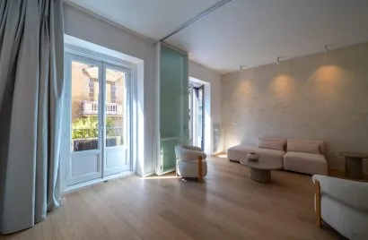 Apartamento de 3 dormitorios en Madrid, España No. 1753
