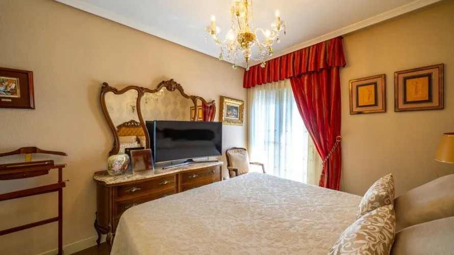 Apartamento de 3 dormitorios en El Campello, España No. 1752 № 1