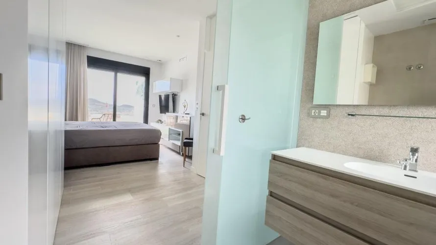 Apartamento de 3 dormitorios en Calpe, España No. 1756 № 16