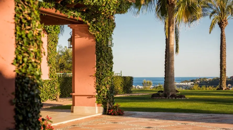 Villa de 8 chambres à Nueva Andalucia, Spain No. 390 № 18