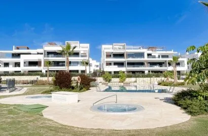 Penthouse de 3 chambres à Estepona, Spain No. 452