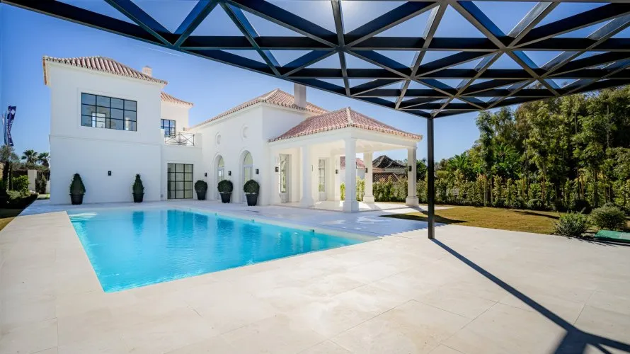 Villa de 4 chambres à Nueva Andalucia, Spain No. 197 № 25