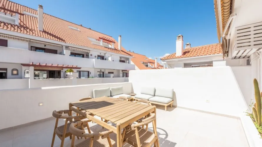 Duplex de 3 chambres à Nueva Andalucia, Spain No. 416 № 2