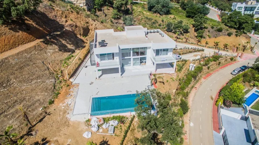 Villa de 4 chambres à Marbella, Spain No. 165 № 2