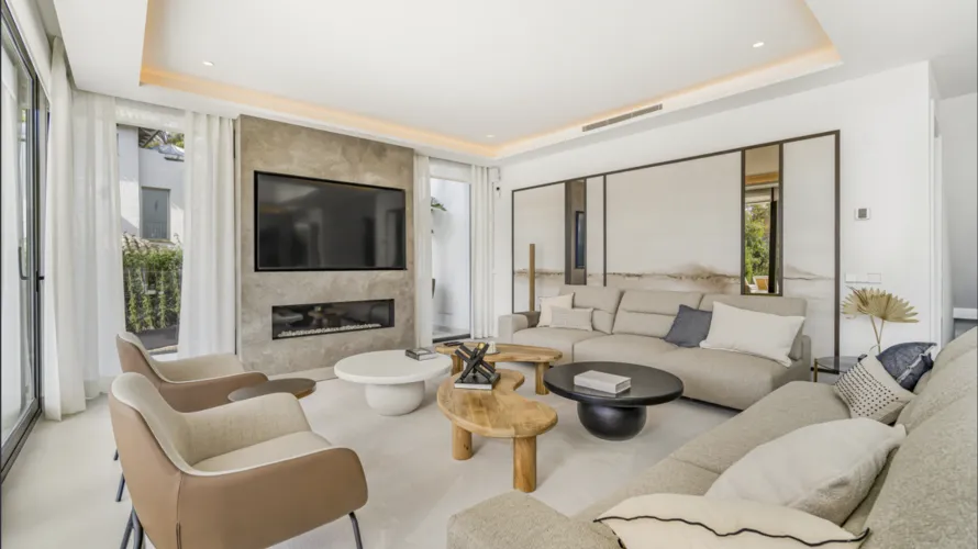 Villa de 6 chambres à Marbella, Spain No. 419