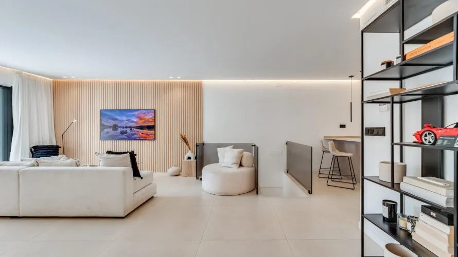 Duplex de 4 chambres à Marbella, Spain No. 406 № 23
