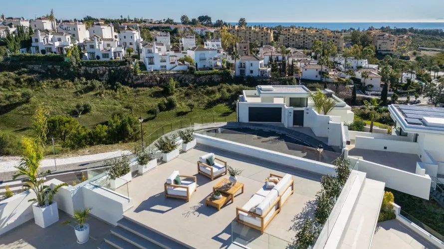 Villa de 5 chambres à Estepona, Spain No. 333 № 23