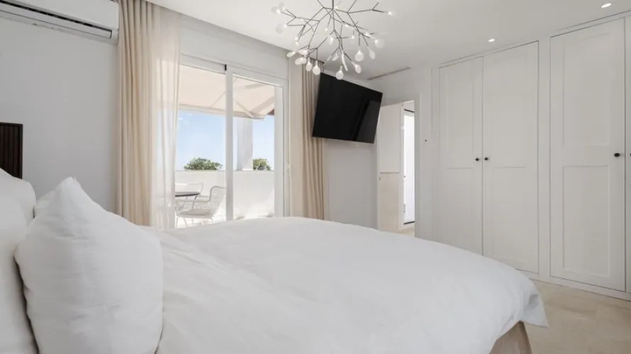 Duplex de 3 chambres à Nueva Andalucia, Spain No. 537 № 11