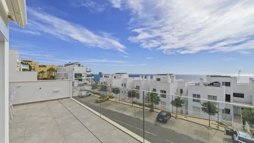 Apartment de 2 chambres à Benalmadena, Spain No. 456 № 4