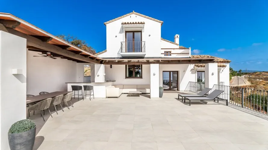 Villa de 5 chambres à Estepona, Spain No. 357 № 12