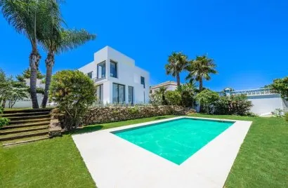 Villa de 5 chambres à Nueva Andalucia, Spain No. 379
