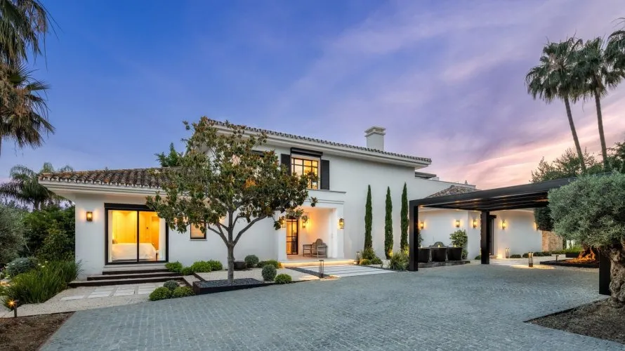 Villa de 5 chambres à Nueva Andalucia, Spain No. 402 № 14