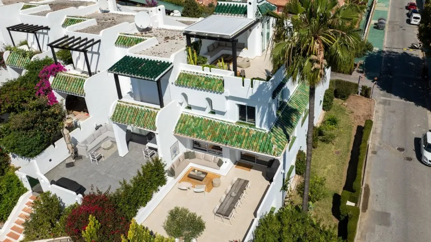 Townhouse de 4 chambres à Nueva Andalucia, Spain No. 353 № 14