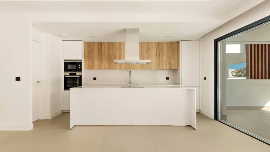 Apartment de 2 chambres à Estepona, Spain No. 275 № 6