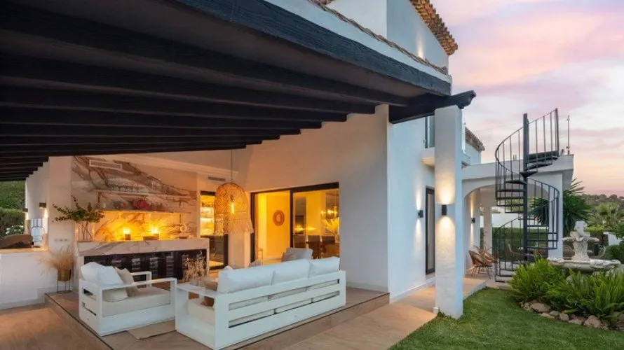 Villa de 4 chambres à Nueva Andalucia, Spain No. 347 № 4