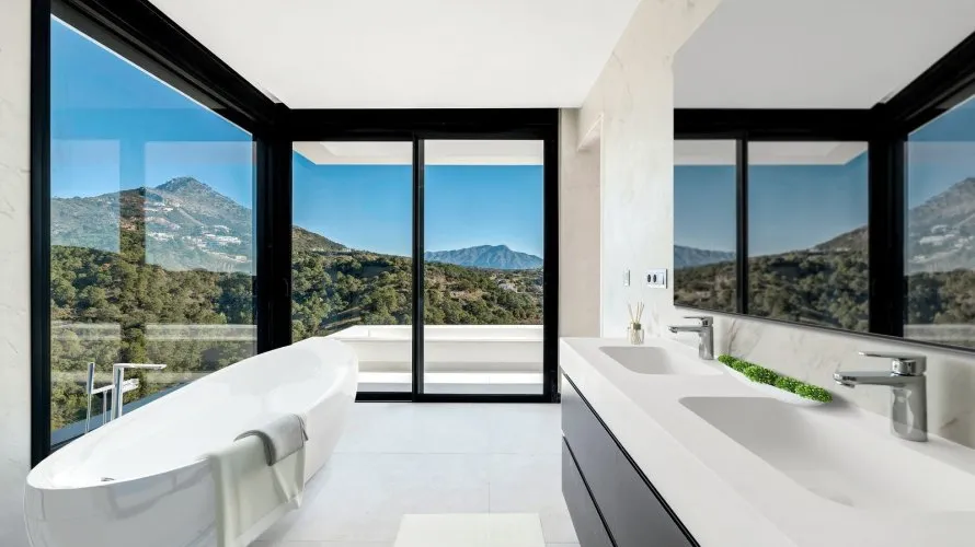 Villa de 5 chambres à Benahavis, Spain No. 269 № 14