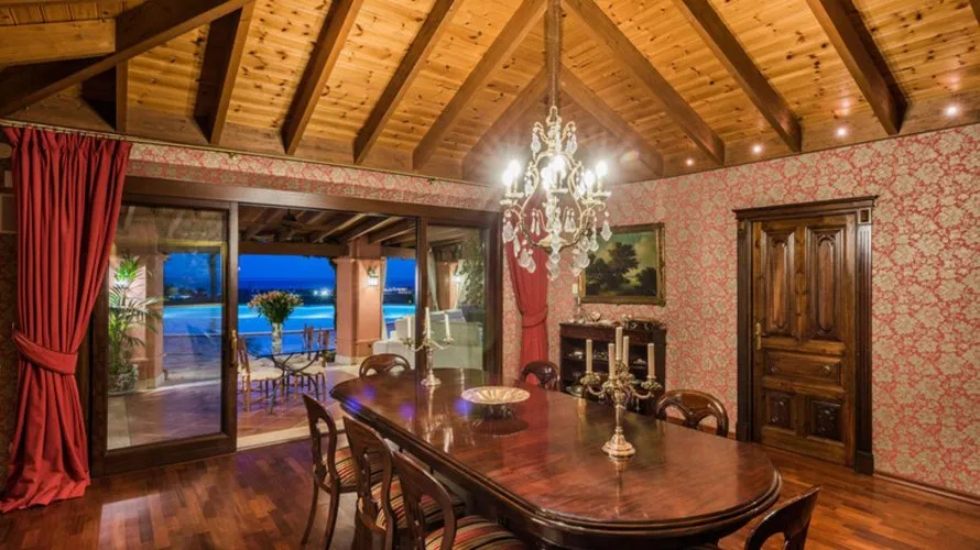 Villa de 8 chambres à Nueva Andalucia, Spain No. 390 № 20