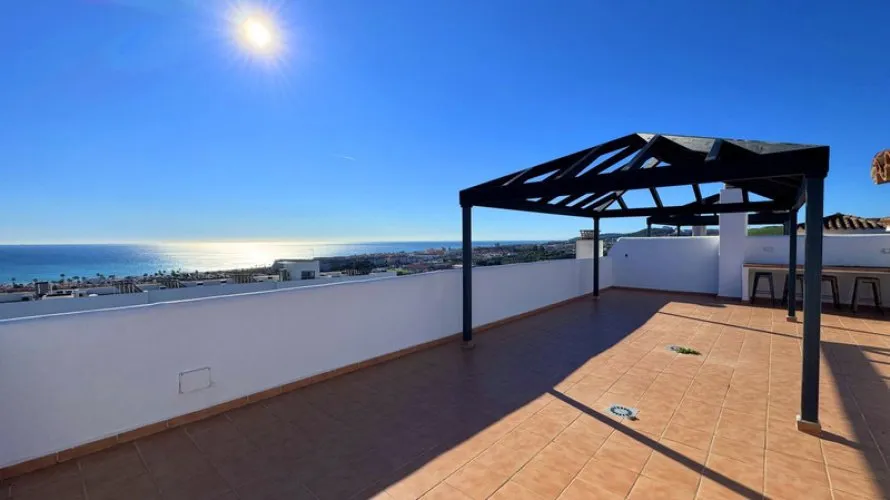 Penthouse de 3 chambres à Casares, Spain No. 494 № 24