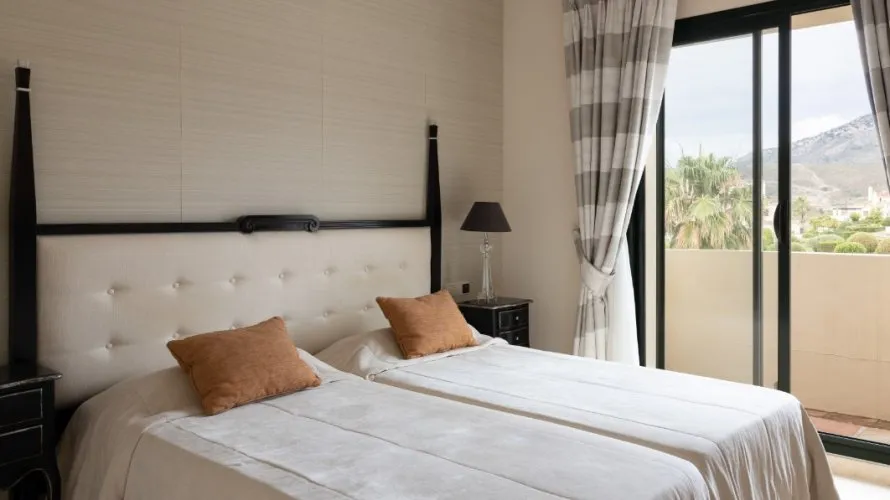 Duplex de 4 chambres à Benahavis, Spain No. 149 № 1