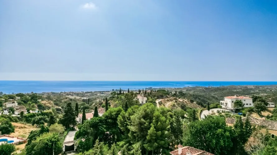 Villa de 5 chambres à Estepona, Spain No. 357 № 1