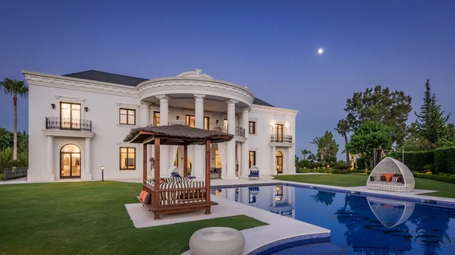 Villa de 7 chambres à Marbella, Spain No. 340 № 7