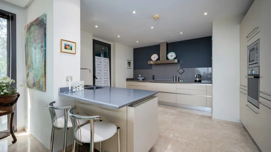 Apartment de 3 chambres à Marbella, Spain No. 326 № 14
