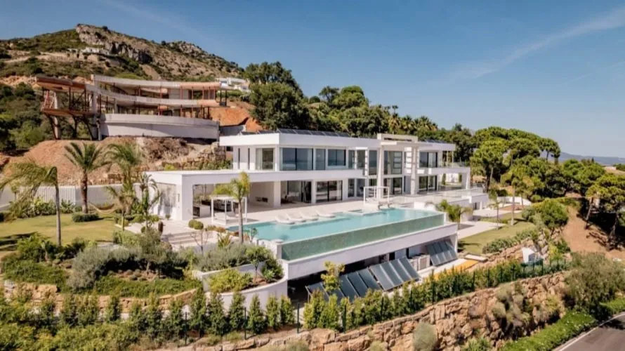 Villa de 7 chambres à Benahavis, Spain No. 324 № 7