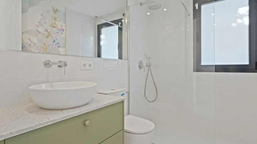 Villa de 4 chambres à Marbella, Spain No. 529 № 23