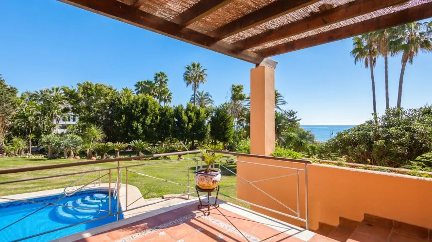 Villa de 8 chambres à Estepona, Spain No. 270 № 26