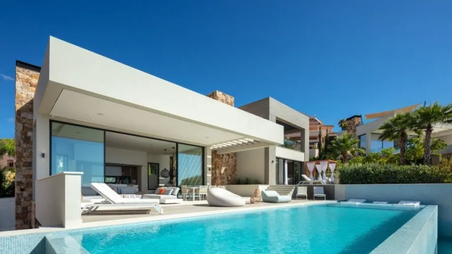 House de 5 chambres à Nueva Andalucia, Spain No. 388 № 14