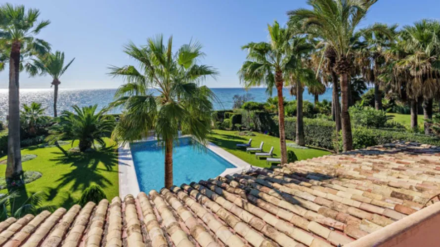 House de 9 chambres à Estepona, Spain No. 396 № 11
