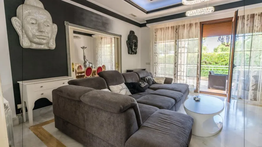 Villa de 5 chambres à Marbella, Spain No. 114 № 2