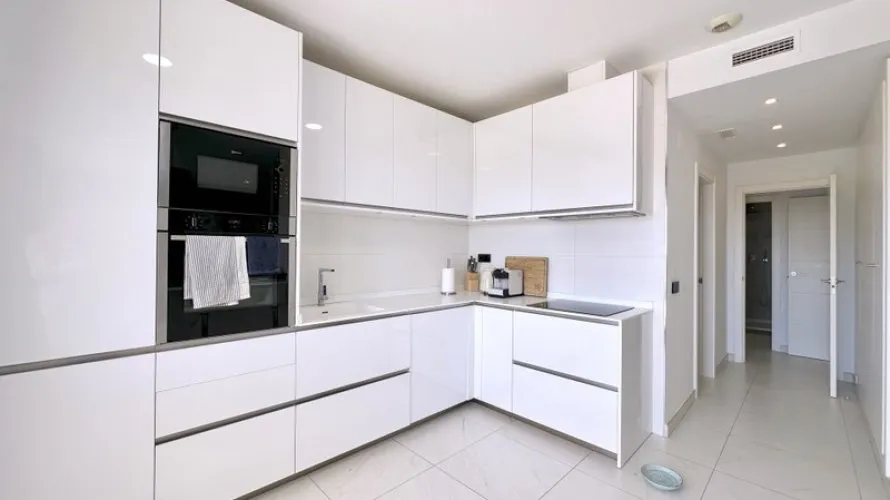 Apartment de 3 chambres à Estepona, Spain No. 539 № 8