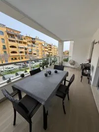 Apartment de 3 chambres à Cortes (San Pedro De Alcantara), Spain No. 521