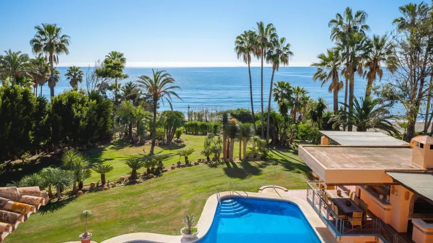 Villa de 8 chambres à Estepona, Spain No. 270 № 18