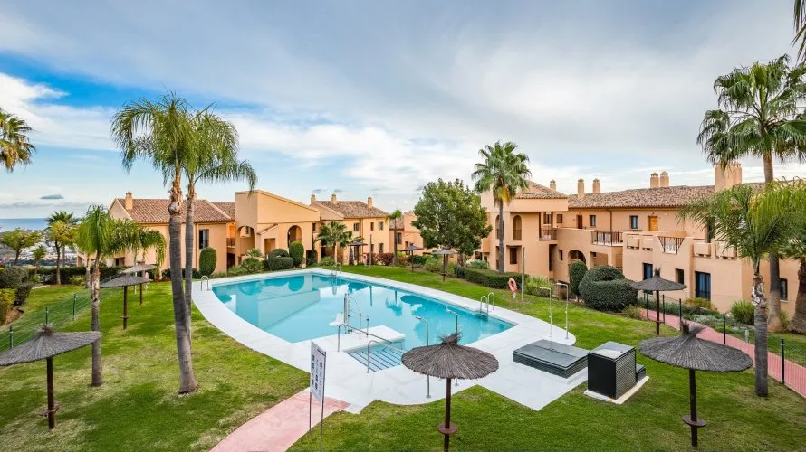Penthouse de 3 chambres à Benahavis, Spain No. 271 № 1